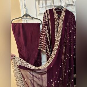 Shalwar Kameez 2X BUST 52